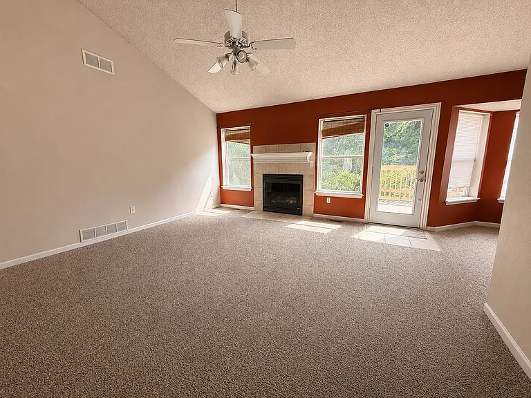 133 Hickory Valley Rd — Photo 9