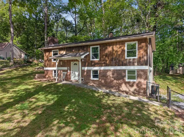 404 Ciccone Dr, Hendersonville, NC 28791