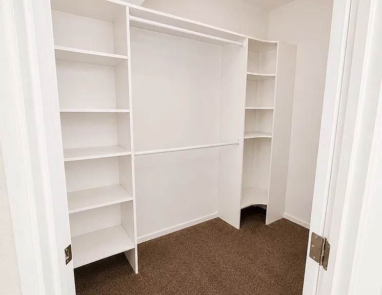 300 Pine Haven St #104 — Photo 15