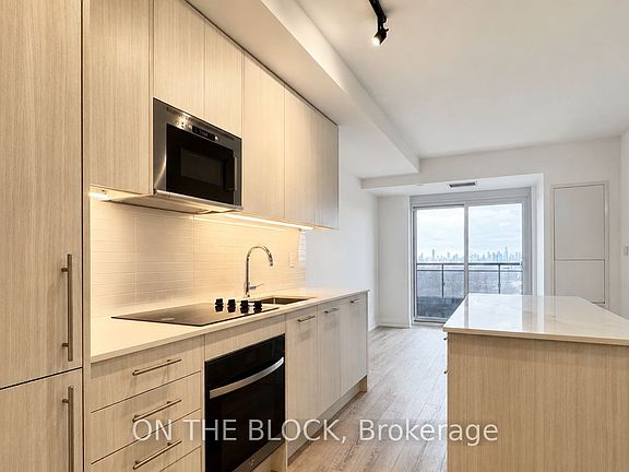 4th image of 286 Main St #1911