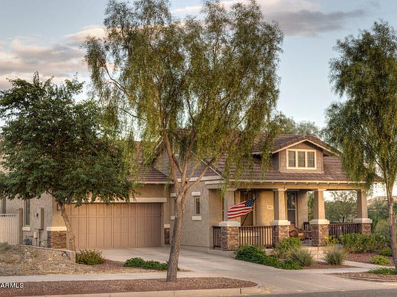 2nd image of 2937 N Acacia Way