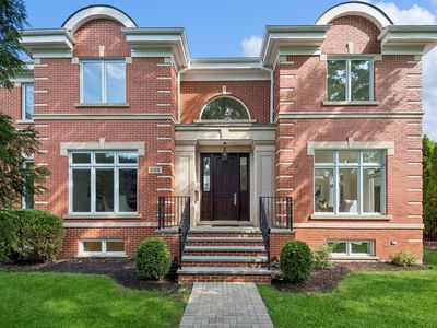 230 Central Ave, Wilmette, IL, 60091