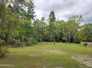 Meadowdale Dr, Gautier, MS 39553