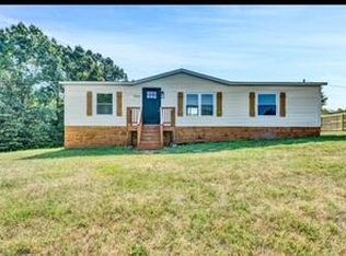 7810 Edwardsville Rd, Hardy, VA 24101