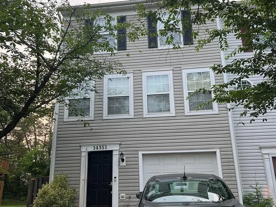 14351 Newbern Loop