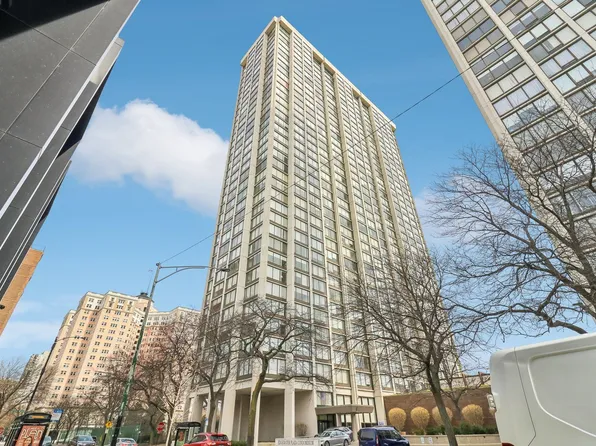 5455 N Sheridan Rd APT 3410, Chicago, IL 60640