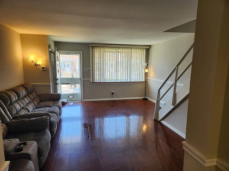 4431 Tolbut St — Photo 6