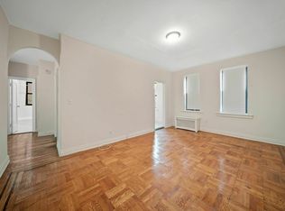4330 46th St APT 1, Sunnyside, NY 11104