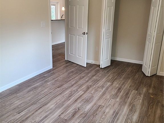 5th image of 3074 W Bedford Ln