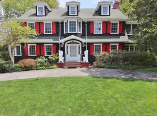 48 Van Rensselaer Ave, Stamford, CT 06902