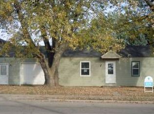 1904 11th Ave, Monroe, WI 53566