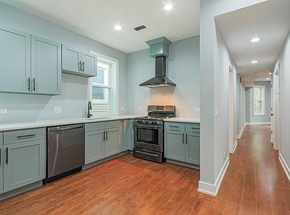 4th image of 3120 N Monticello Ave #2