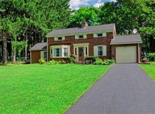 1178 Millington Rd, Niskayuna, NY 12309
