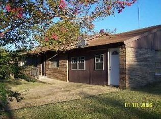 226 Gateway St, Wills Point, TX 75169