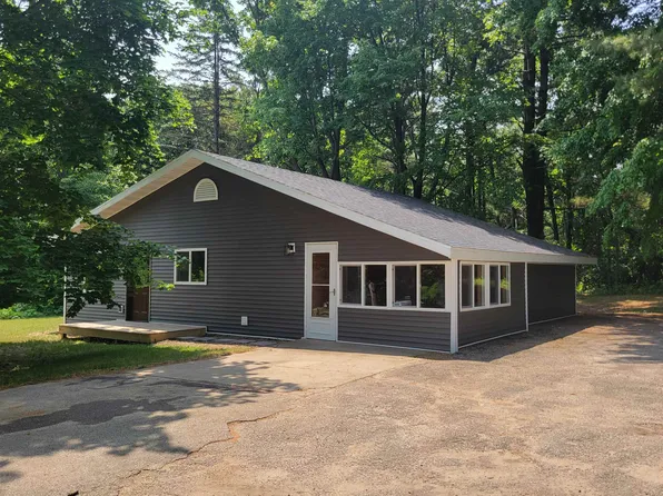 W7611 Short St, Wautoma, WI 54982
