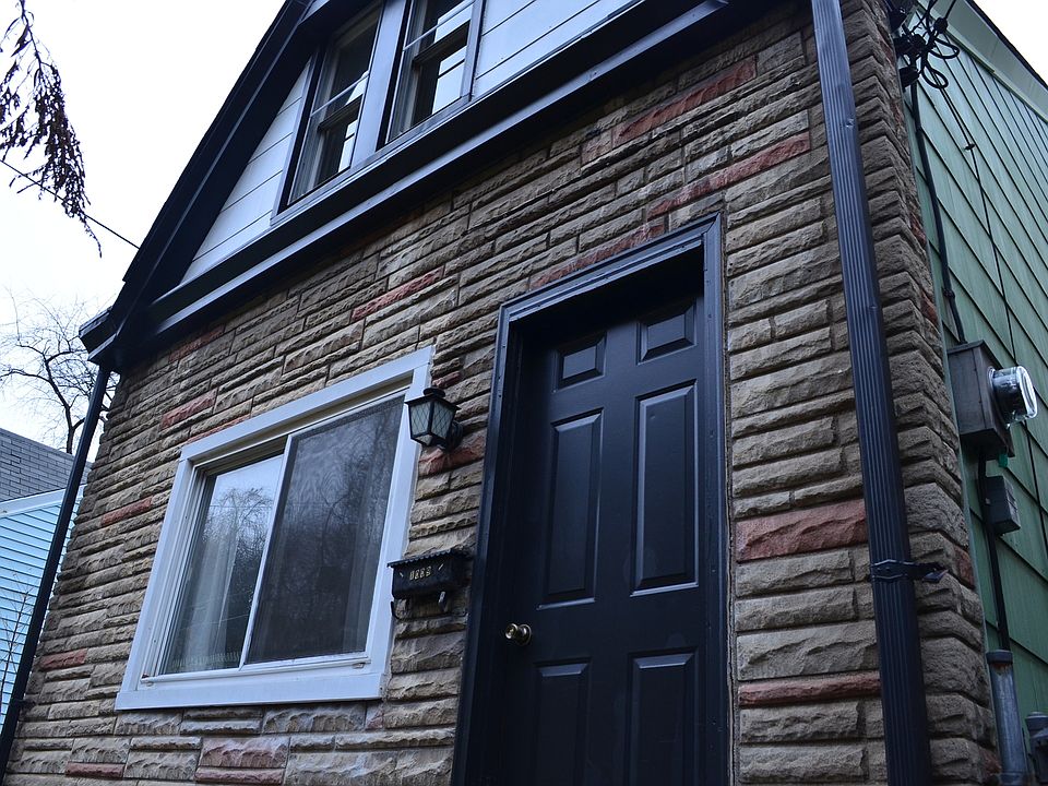 1st image of 1009 Saint Martin St