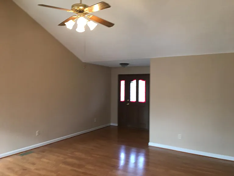 120 Pattiwood Dr — Photo 6