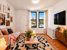 66-47 Forest Ave, Ridgewood, NY