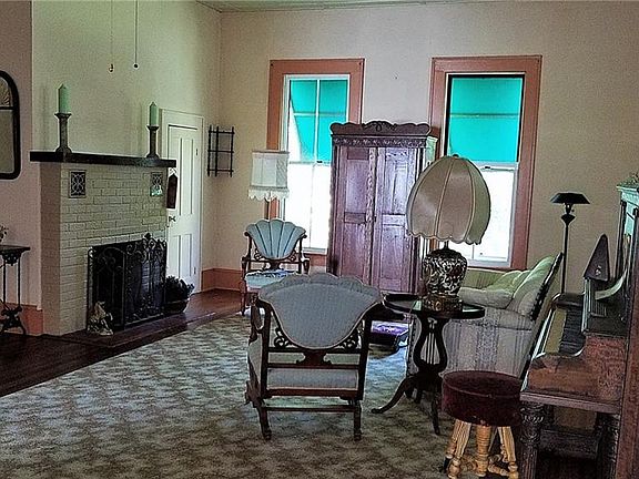 3rd image of 8560 E Orange Ave