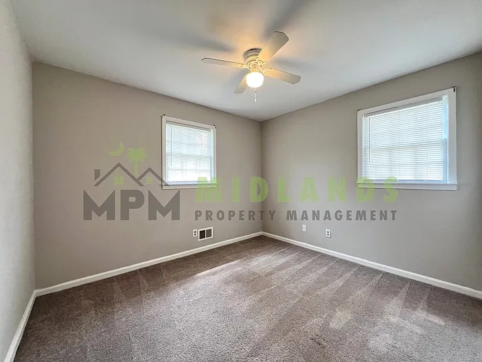 357 Creighton Dr — Photo 25
