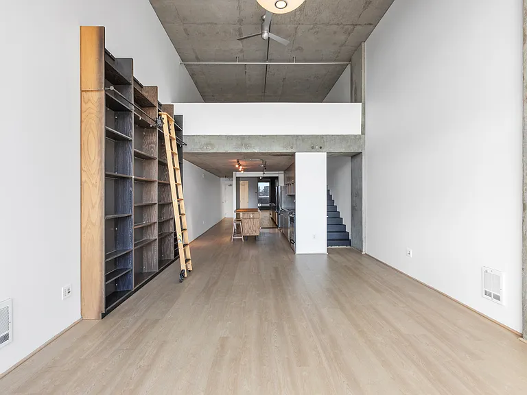 855 Folsom St #521 — Photo 22