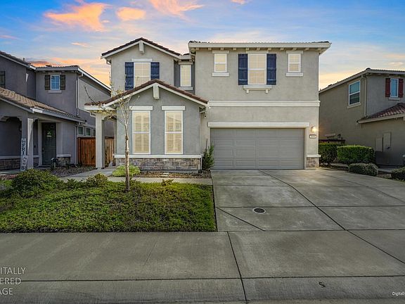 4th image of 3096 Lamar Way