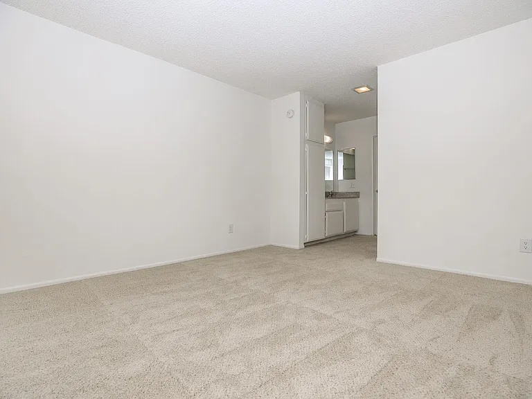 Tamarack Woods Apartment Homes — Photo 14
