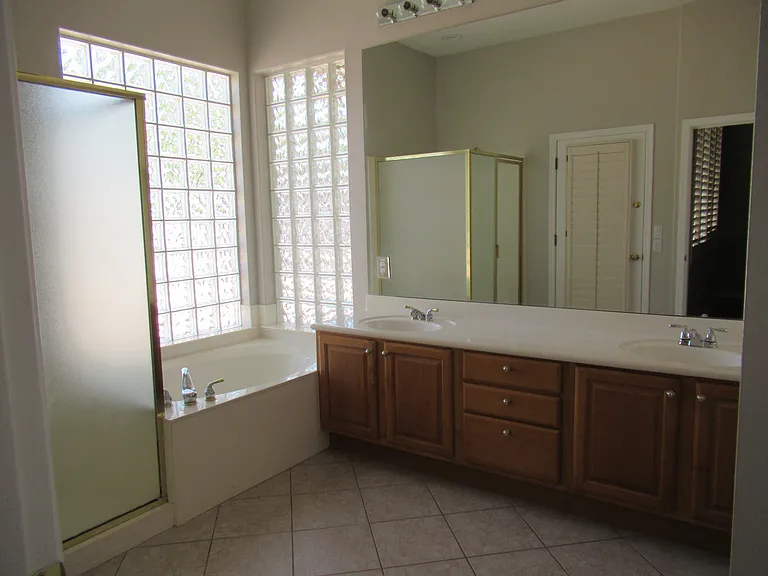 860 W Oriole Way — Photo 9