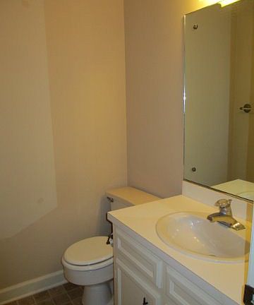 5th image of 517 Todd Dr