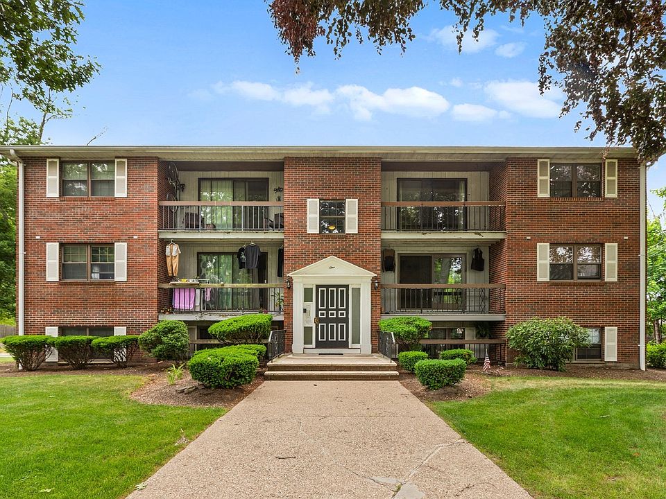 1st image of 1 Centre St APT 9