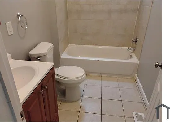 3936 Edmondson Ave — Photo 11
