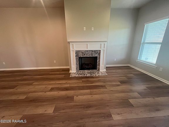 3rd image of 120 Pine Harvest Ln