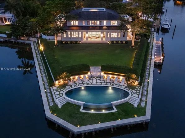 555 Reinante Ave, Coral Gables, FL 33156