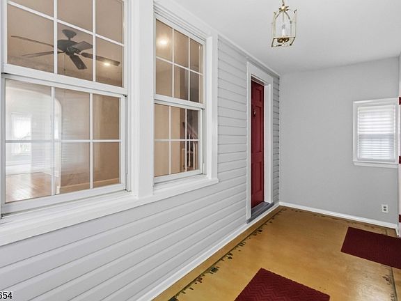 3rd image of 1705 48Th St