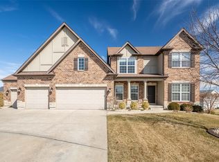 609 Ridgepointe Valley Ct, Lake Saint Louis, MO 63367