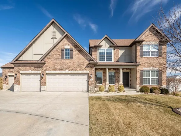 609 Ridgepointe Valley Ct, Lake Saint Louis, MO 63367