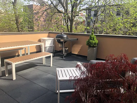 Rented by Corcoran | media 9