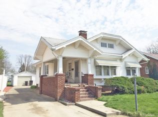 923 Garfield Pl, Danville, IL 61832