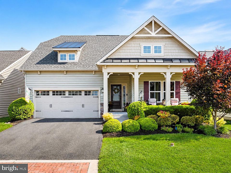 1st image of 314 Gallant Fox Dr