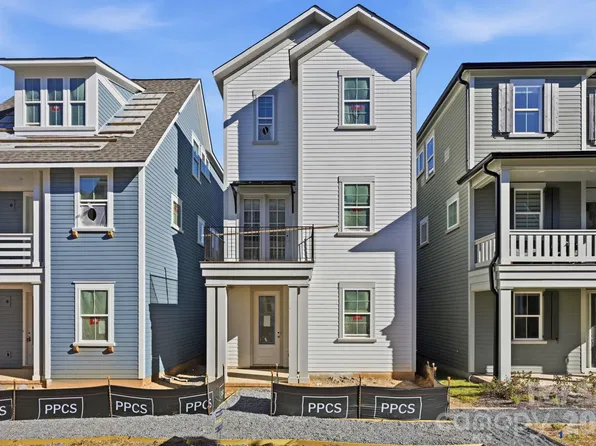 409 Delburg Mill Aly, Davidson, NC 28036