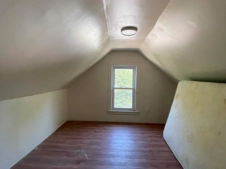 128 Davey St #2 — Photo 7