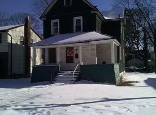 36 William St, Roosevelt, NY 11575