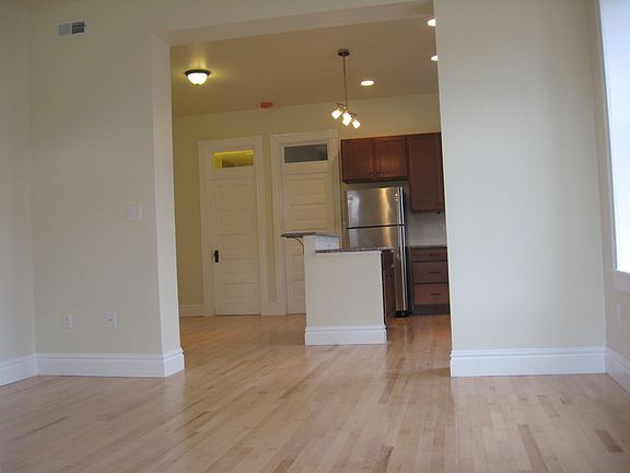 5th image of 4207 Arco Ave #A