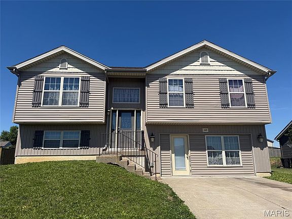 3rd image of 2409 Anthony Steven Ct