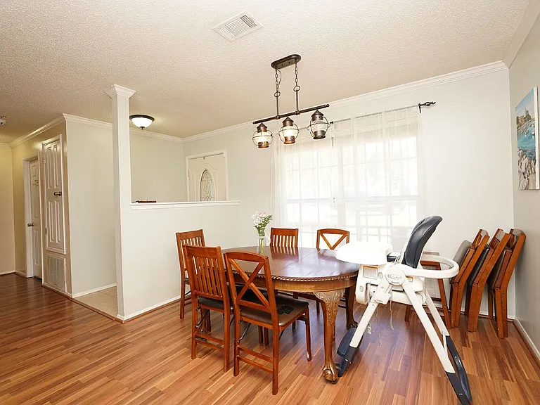4496 Parkwood Ln W — Photo 12