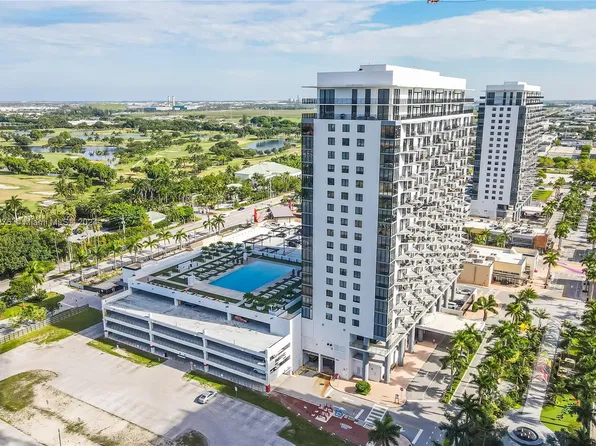 5252 NW 85th Ave APT 1212, Doral, FL 33166