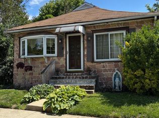 2377 Booker Ave, Upper Chichester, PA 19014