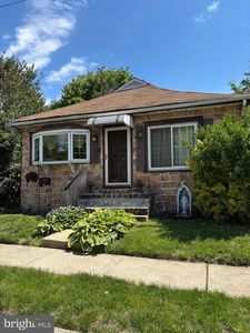 2377 Booker Ave, Upper Chichester, PA, 19014
