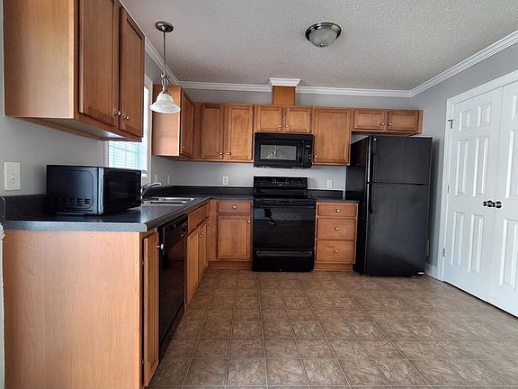 4th image of 4247 Dudleys Grant Dr APT C