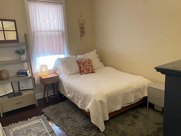 2440 W Cortland St #1 — Photo 11